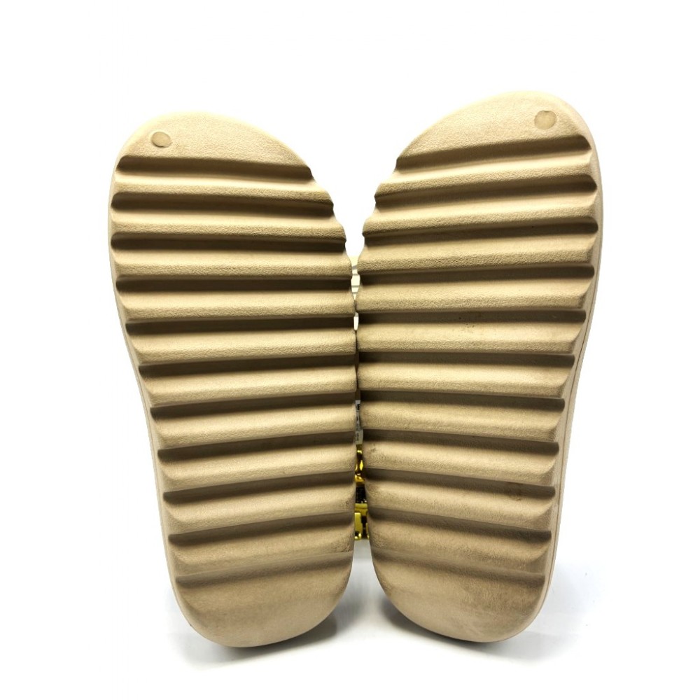 adidas Yeezy Slide Pure (Restock Pair) GW1934