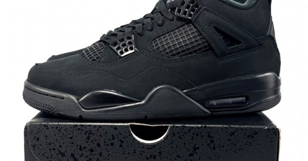 retro 4 all black jordans