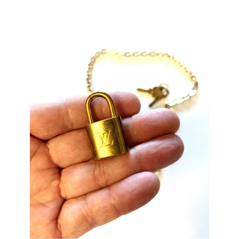 Louis Vuitton LV Gold Chain with Lock