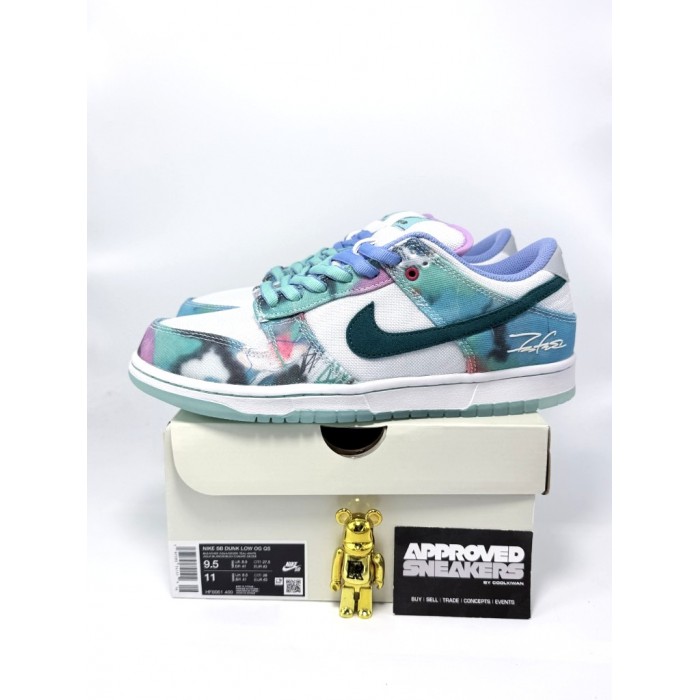 Nike Dunk SB Low Futura Laboratories Bleached Aqua HF6061-400